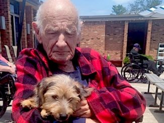 Kenneth_Harold_Knott