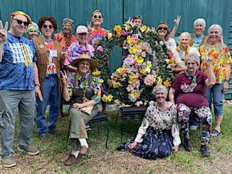 Hill_And_Valley_Garden_Club