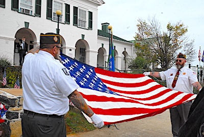 Flag_Folding